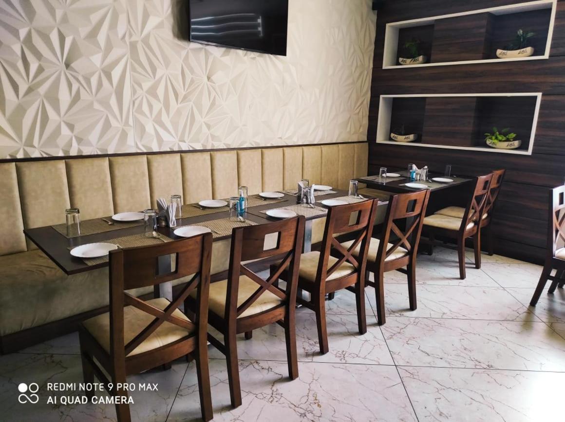 Hotel Shlok Colhapur Exterior foto