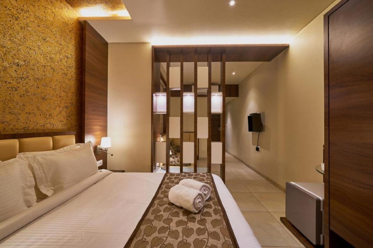 Hotel Shlok Colhapur Exterior foto