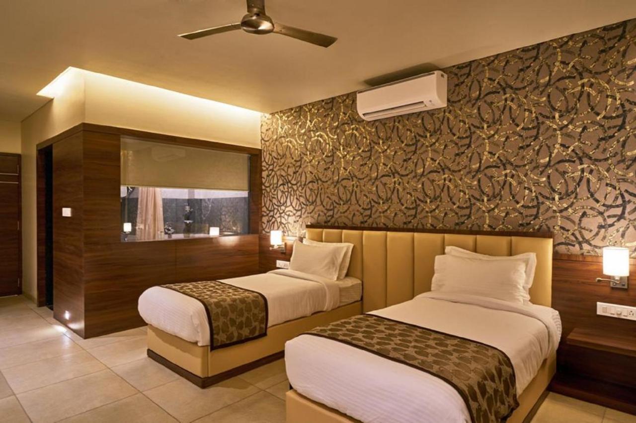 Hotel Shlok Colhapur Exterior foto