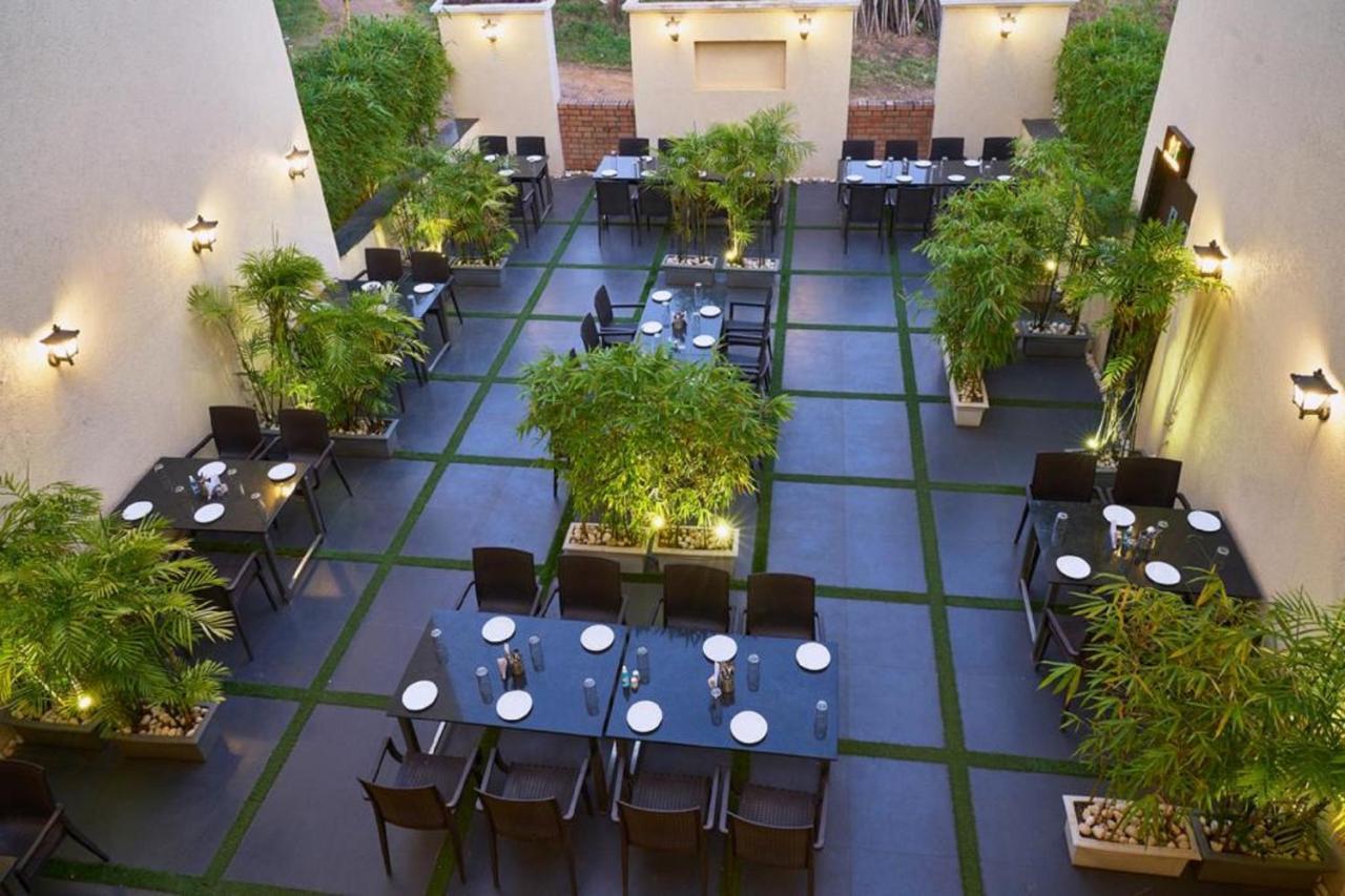 Hotel Shlok Colhapur Exterior foto